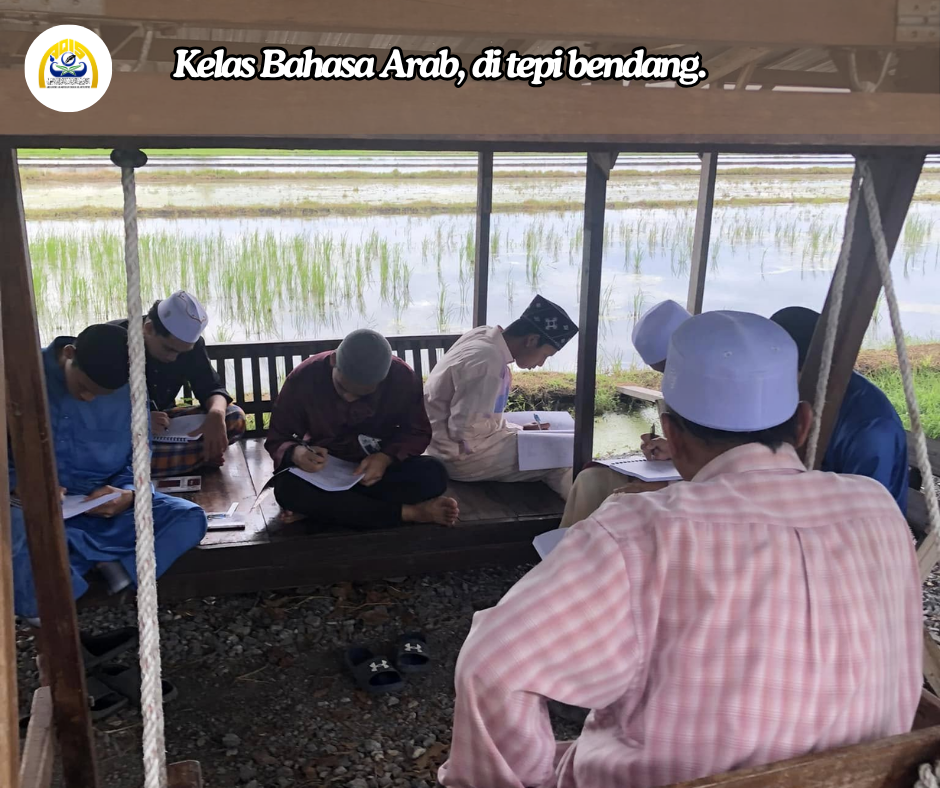 Kelas Bahasa Arab, Tepi Bendang
